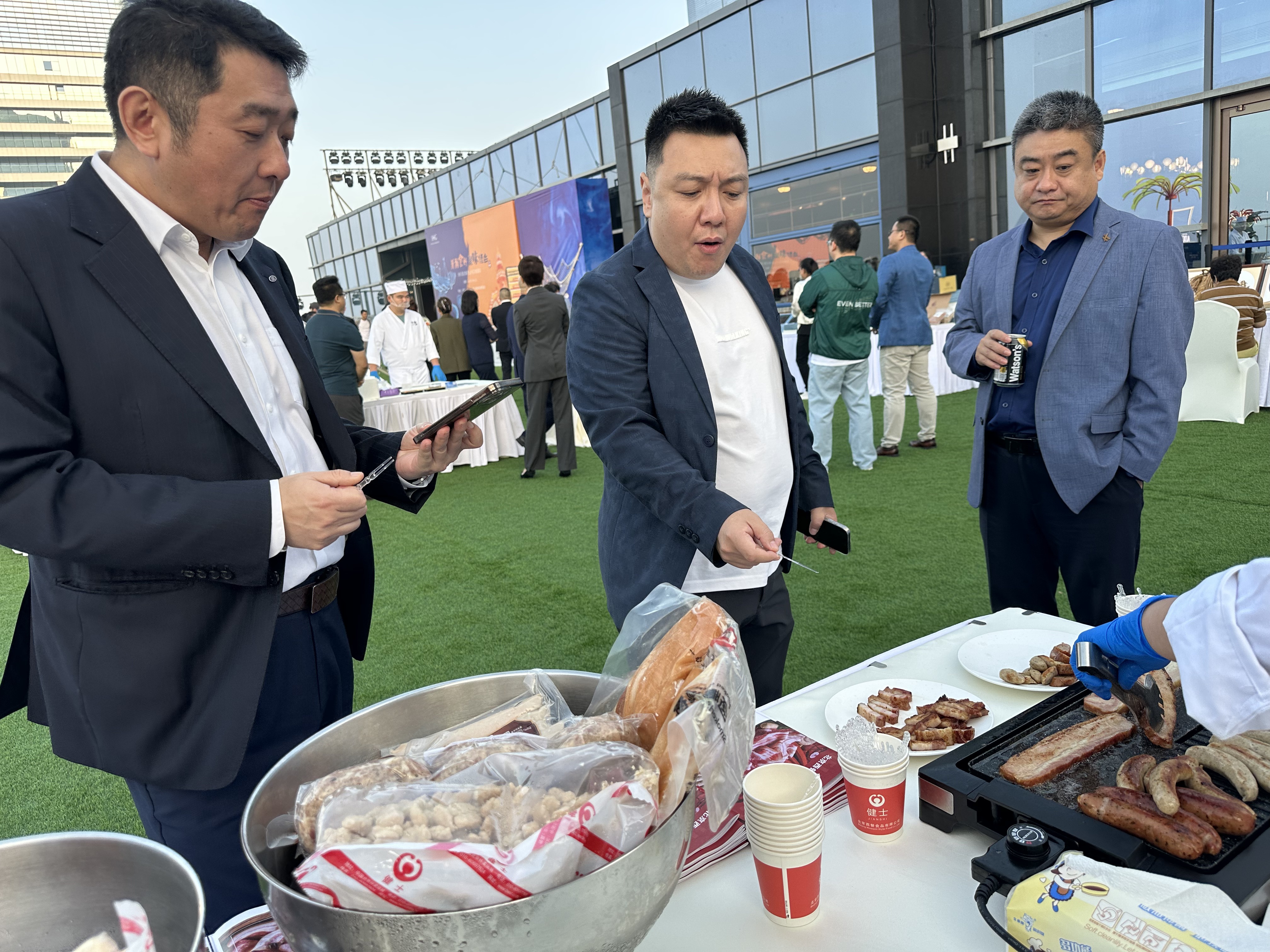 北京西餐美食之旅：從“聚味煙臺(tái)”到懷柔豐收節(jié)！ title=